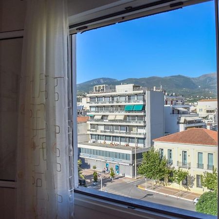 Willa Cozy Flat On The Main Square, 10Min To The Sea Kalamata Zewnętrze zdjęcie