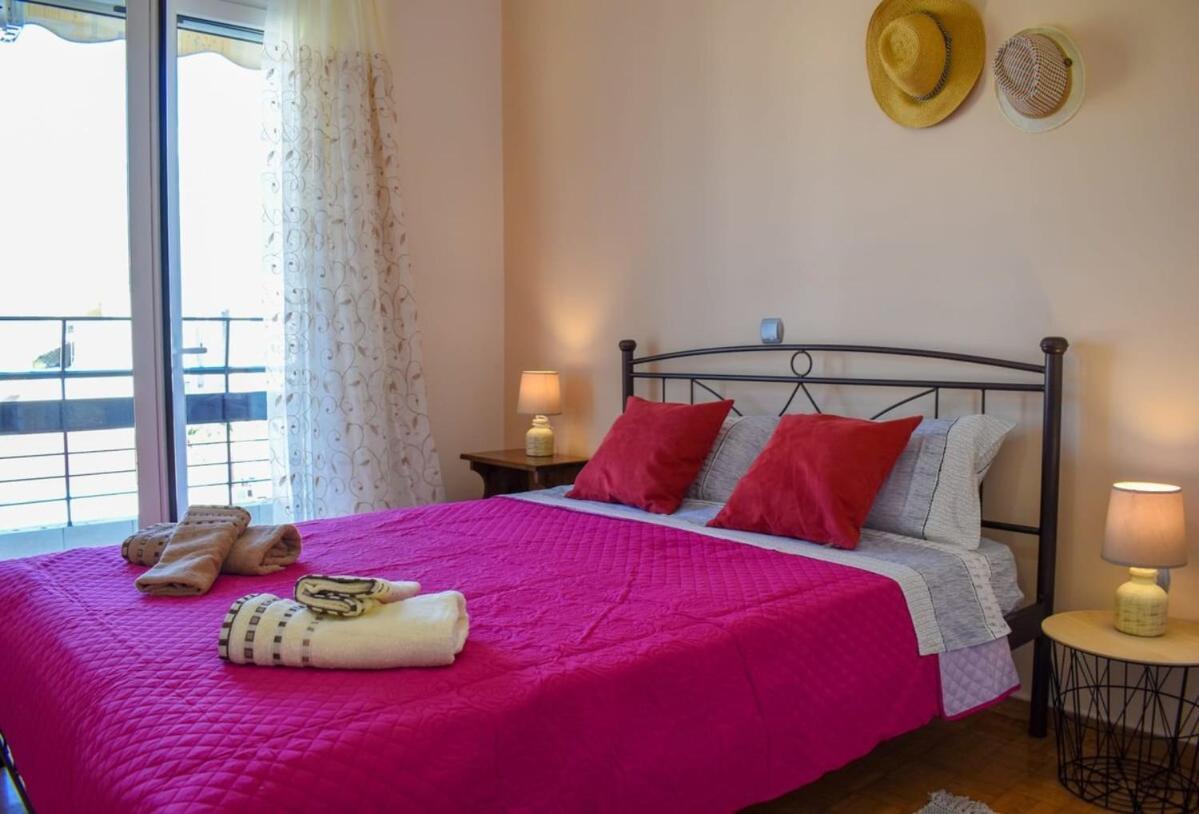 Willa Cozy Flat On The Main Square, 10Min To The Sea Kalamata Zewnętrze zdjęcie